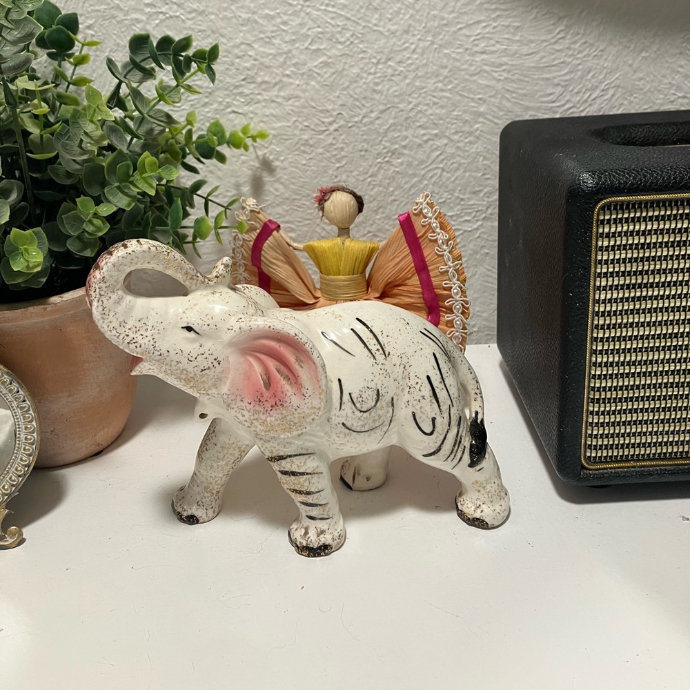 Authentic Vintage Elephant Gold, Pink & White Sculpture decor made in Ja…